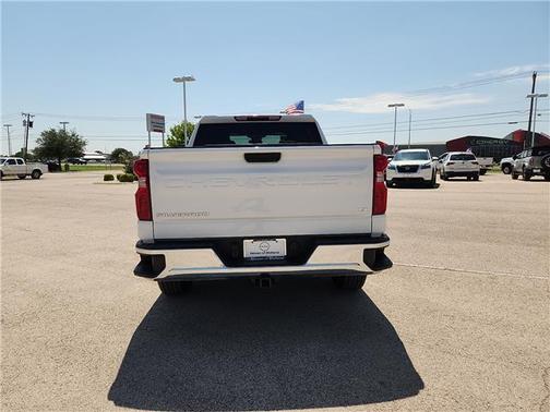 Summit White 2025 Chevrolet Silverado 1500 LT