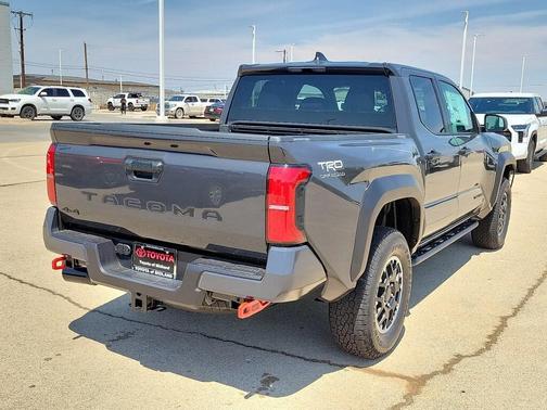 2025 Toyota Tacoma TRD Off Road