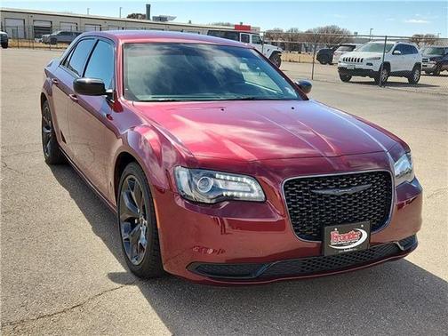 2023 Chrysler 300 Touring