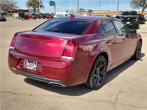 2023 Chrysler 300 Touring