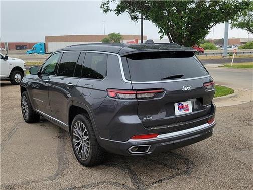 Gray 2025 Jeep Grand Cherokee L Summit