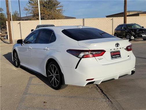 2023 Toyota Camry SE