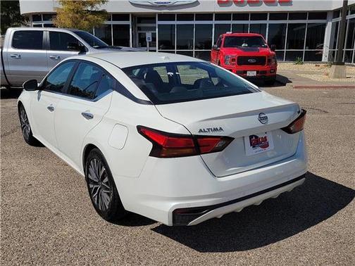 2023 Nissan Altima 2.5 SV