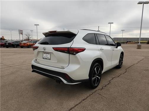 2021 Toyota Highlander XSE