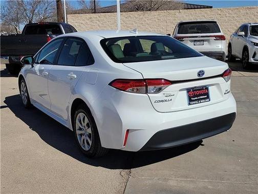2024 Toyota Corolla Hybrid LE