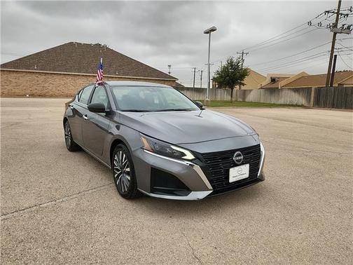Gun Metallic 2025 Nissan Altima SV
