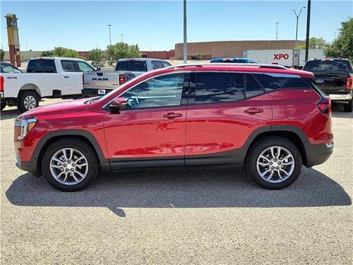 2024 GMC Terrain SLT