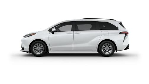 2025 Toyota Sienna LE