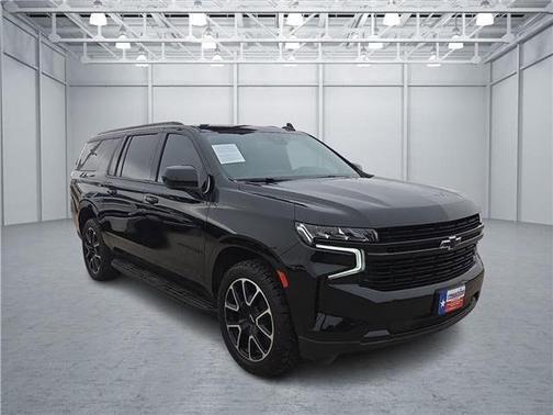 2023 Chevrolet Suburban RST