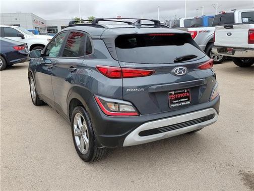 Gray 2023 Hyundai KONA SEL
