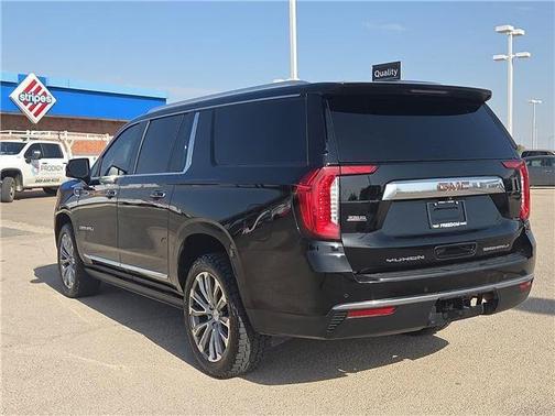Onyx Black 2023 GMC Yukon XL Denali