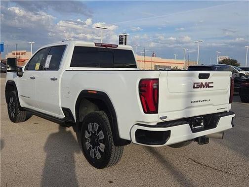 2024 GMC Sierra 2500 Denali