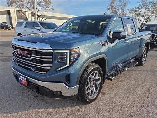 2024 GMC Sierra 1500 SLT