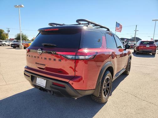 2024 Nissan Pathfinder Rock Creek