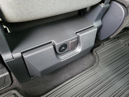 Oxford White 2024 Ford F-150 XLT