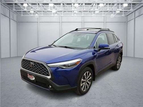 2024 Toyota Corolla Cross XLE