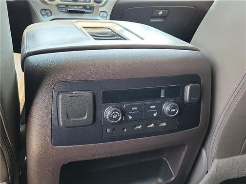 White Frost Tri-Coat 2018 GMC Yukon Denali