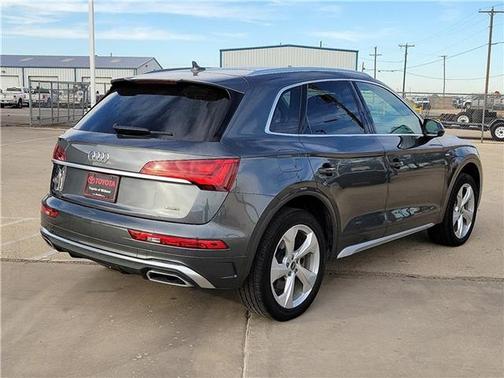 2024 Audi Q5 45 S line quattro Premium