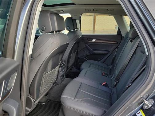 2024 Audi Q5 45 S line quattro Premium