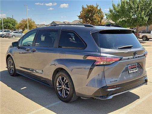 Magnetic Gray Metallic 2025 Toyota Sienna XSE 7 Passenger