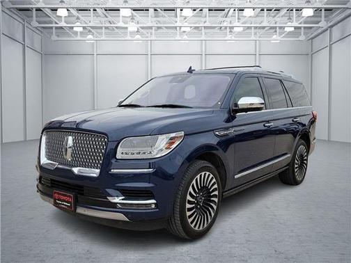 2018 Lincoln Navigator Black Label