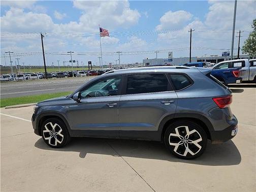 2022 Volkswagen Taos 1.5T SEL
