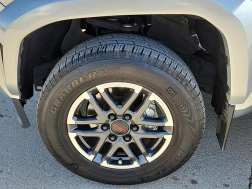 2024 Toyota Tacoma TRD Sport