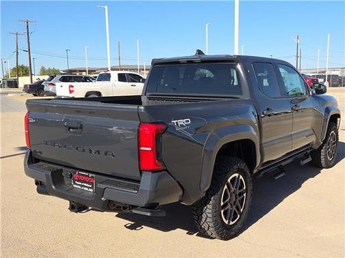 2025 Toyota Tacoma TRD Sport