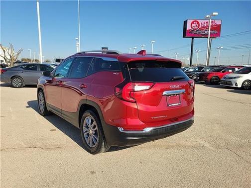 2022 GMC Terrain SLT