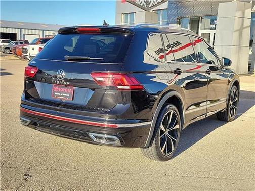 2022 Volkswagen Tiguan 2.0T SEL R-Line