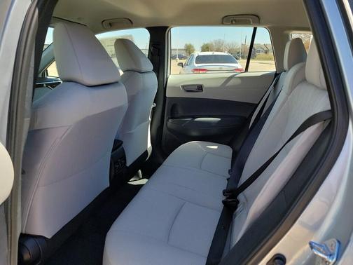 Sonic Silver 2026 Toyota Corolla Cross L