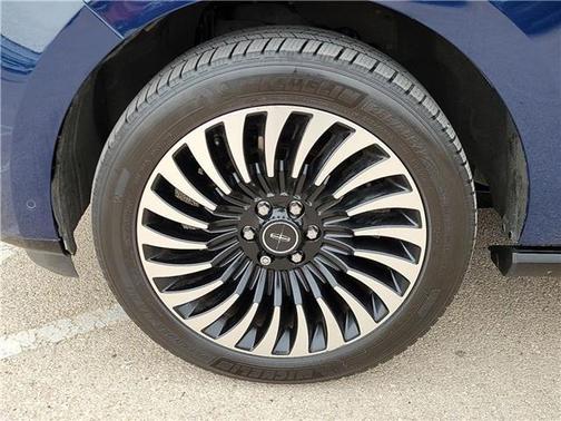 2018 Lincoln Navigator Black Label