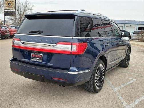 2018 Lincoln Navigator Black Label