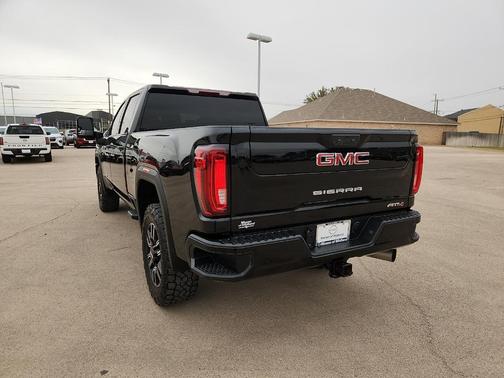 2022 GMC Sierra 2500 AT4