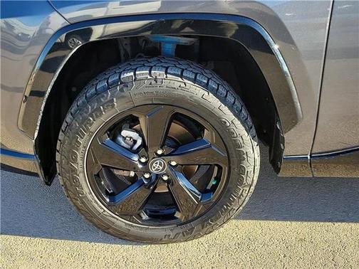 2020 Toyota RAV4 Hybrid XSE