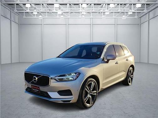 2019 Volvo XC60 T6 Momentum