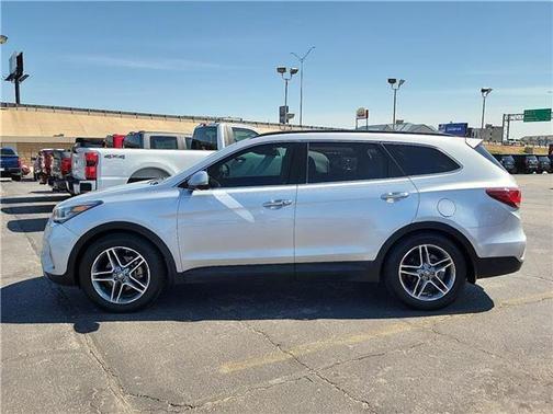 2018 Hyundai SANTA FE SE Ultimate