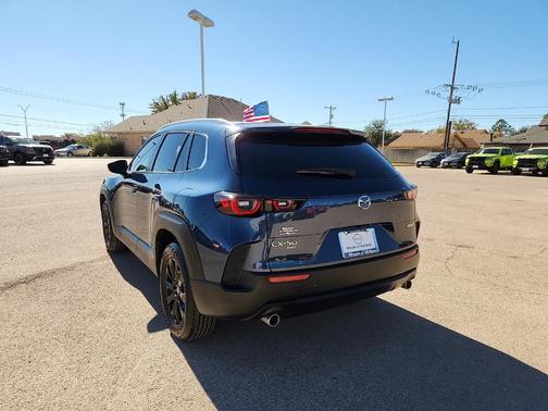 2025 Mazda CX-50 Select