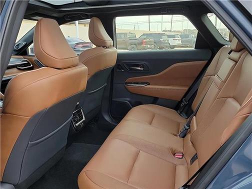 2025 Toyota Crown Signia LIMITED