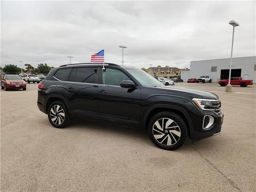 Deep Black Pearl Effect 2025 Volkswagen Atlas 2.0T SE w/Technology