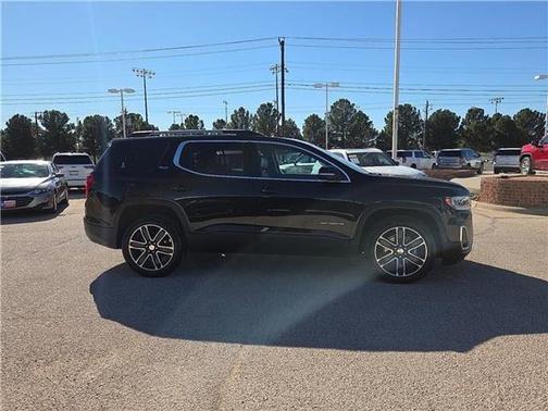 2022 GMC Acadia SLT