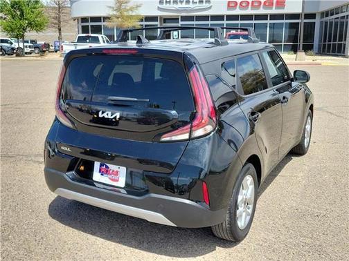 2023 Kia Soul LX