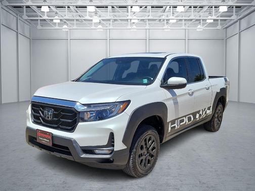 Platinum White Pearl 2023 Honda Ridgeline RTL