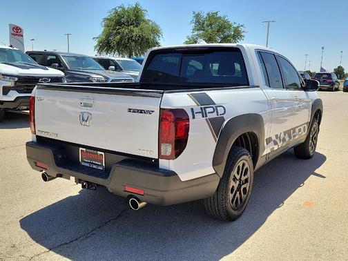 Platinum White Pearl 2023 Honda Ridgeline RTL