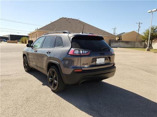 2023 Jeep Cherokee Altitude Lux