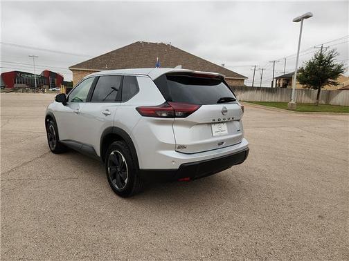 Brilliant Silver Metallic 2025 Nissan Rogue SV