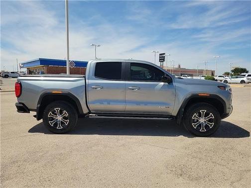 Sterling 2024 GMC Canyon AT4