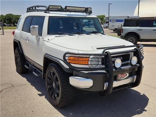2013 Toyota FJ Cruiser Base