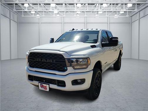 Bright White Clearcoat 2024 RAM 2500 Big Horn