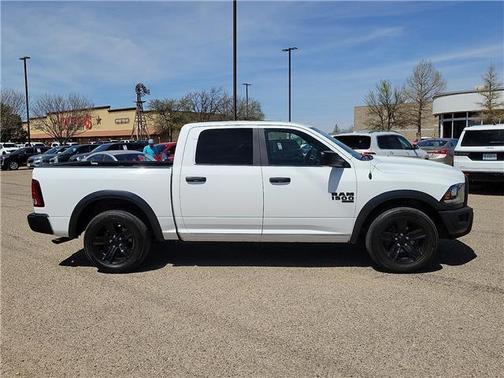 Bright White Clearcoat 2024 RAM 1500 Classic SLT